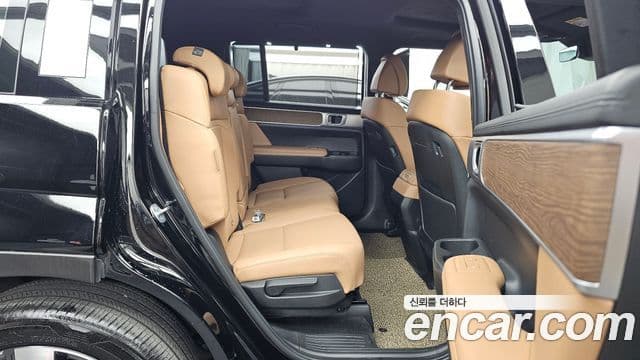 Hyundai Santa Fe 2024 — Şəkil 2/32