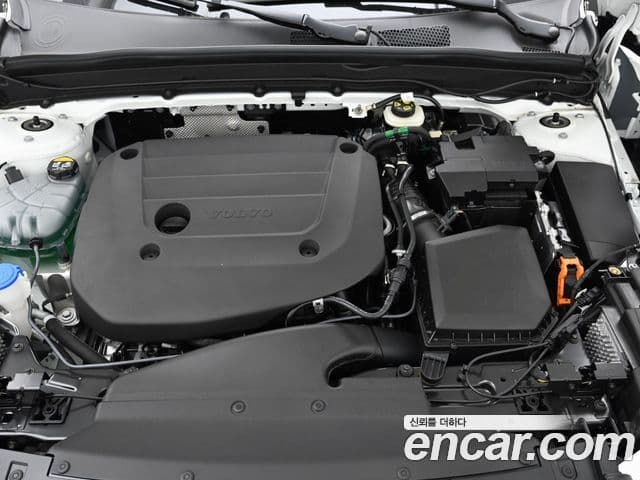 Volvo XC40 2026 — Şəkil 3/20
