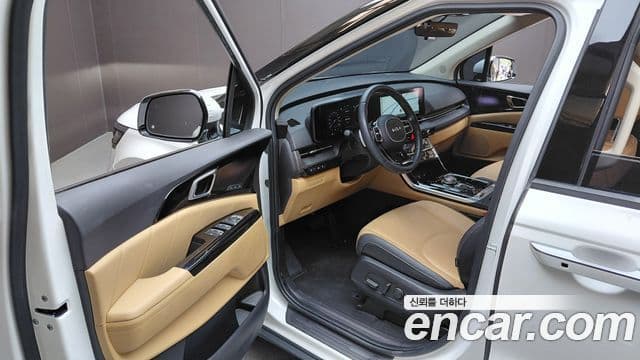 Kia Carnival 2022 — Фото 10/20