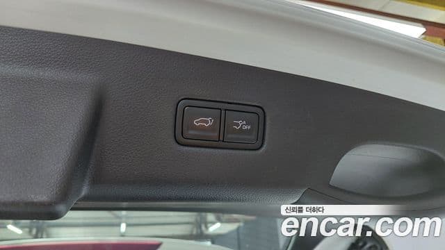 Kia Carnival 2022 — Фото 18/20