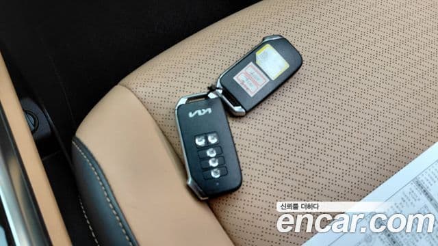 Kia Carnival 2022 — Photo 16/35