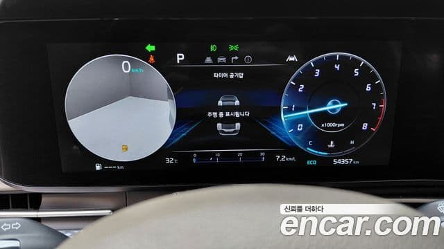 Kia Carnival 2023 — Фото 9/20