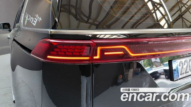 Kia Carnival 2023 — Şəkil 3/31