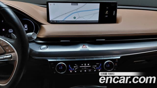 Genesis G80 2022 — Photo 13/30