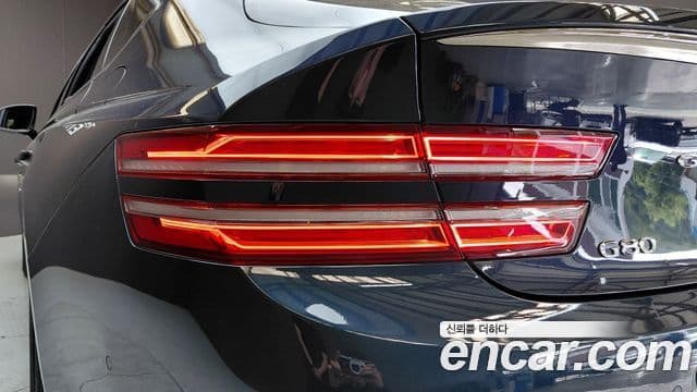 Genesis G80 2022 — Photo 7/30