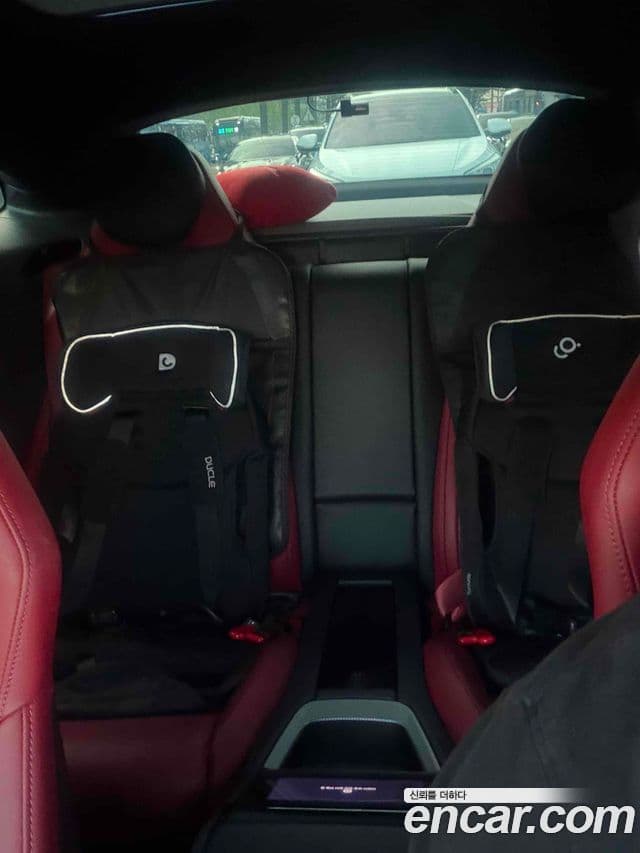 Porsche Panamera 2025 — Şəkil 10/14