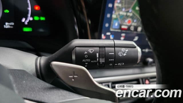 Lexus RX350h 2024 — Şəkil 21/34