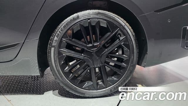 Kia K8 2025 — Photo 25/32