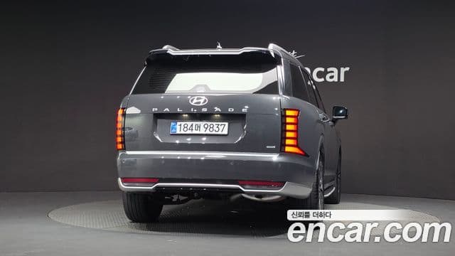 Hyundai Palisade 2025 — Photo 28/33