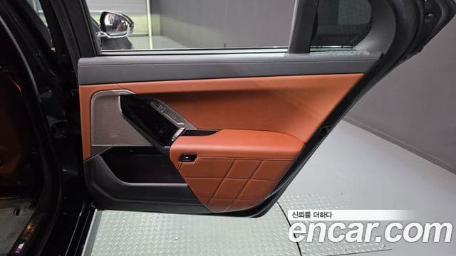BMW 7 Series 2024 — Photo 29/30