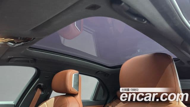 BMW 7 Series 2024 — Photo 23/30