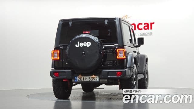 Jeep Wrangler 2020 — Photo 18/30