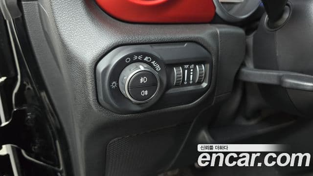 Jeep Wrangler 2020 — Photo 13/30