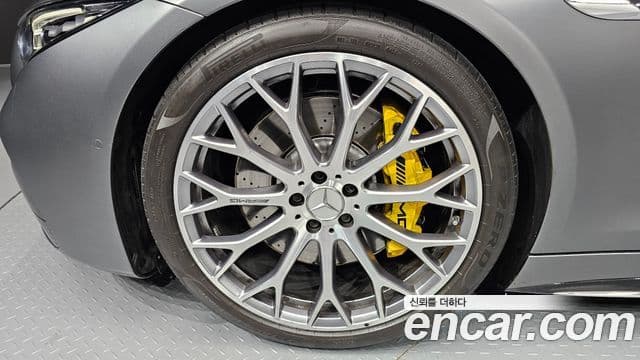 Mercedes-Benz SL-Class 2024 — Photo 16/33