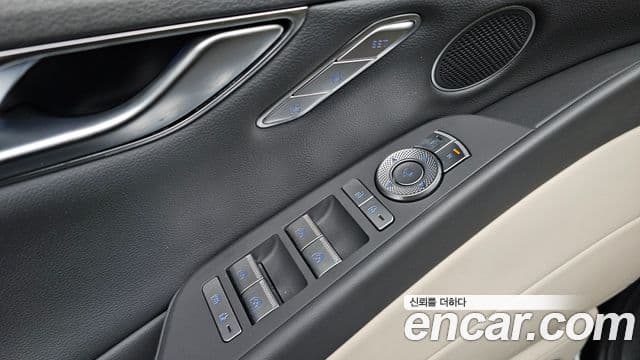 Genesis G80 2020 — Photo 27/34