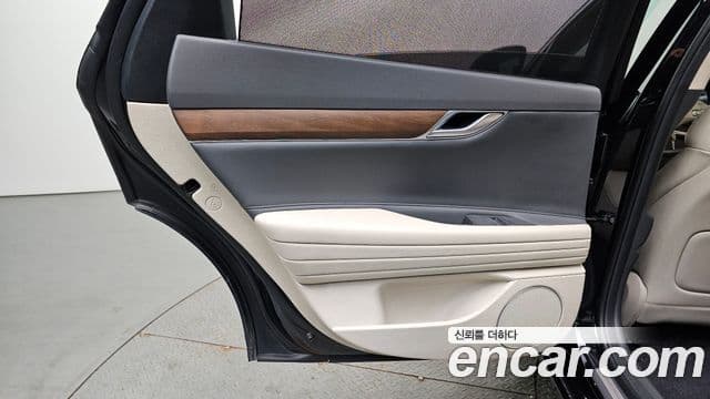 Genesis G80 2020 — Photo 25/34