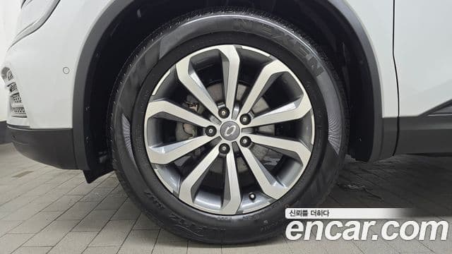 Renault Samsung QM6 2022 — Photo 15/31