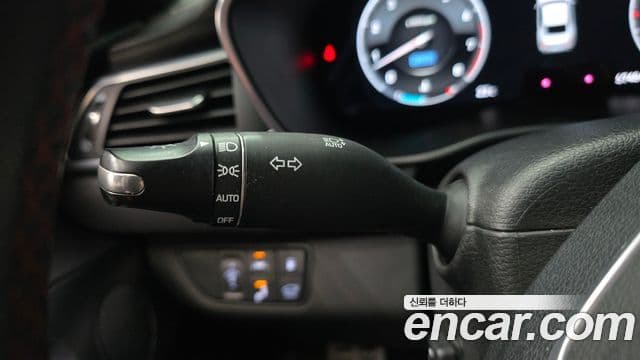 Genesis G70 2018 — Şəkil 21/35