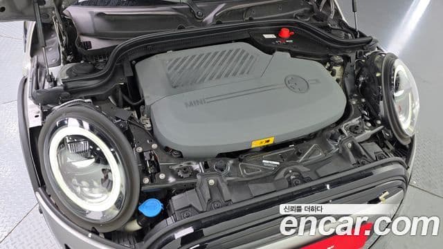 Mini Cooper Electric 2023 — ფოტო 9/20