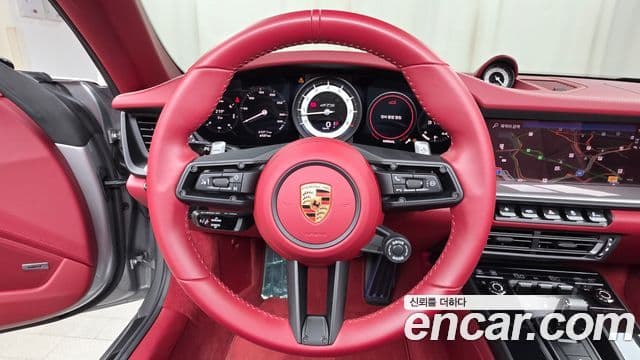 Porsche 911 2024 — ფოტო 22/32