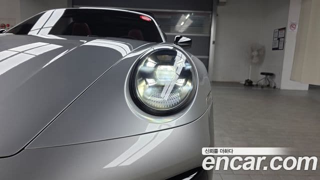 Porsche 911 2024 — ფოტო 9/32