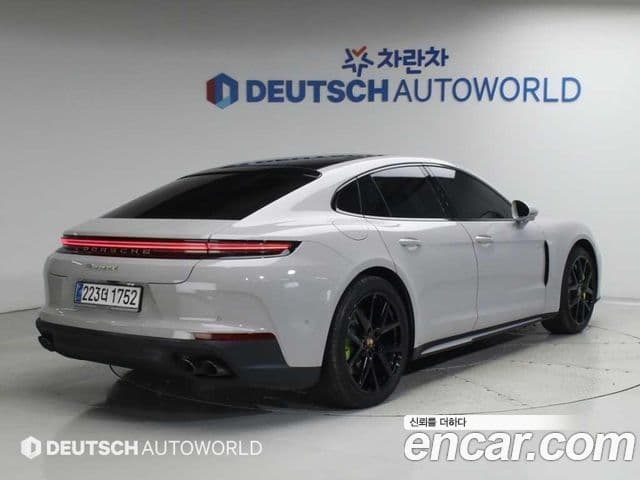 Porsche Panamera 2025 — Şəkil 16/20