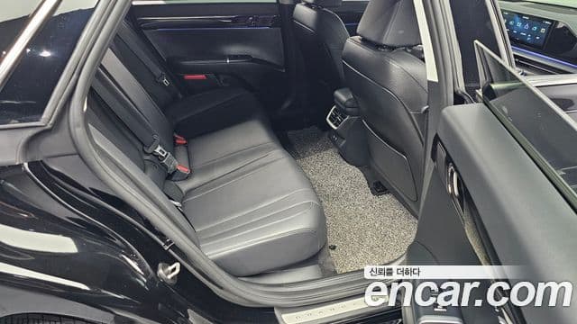 Hyundai Grandeur Hybrid 2024 — Photo 20/34