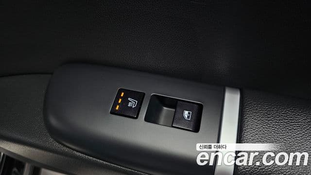 Hyundai Grandeur Hybrid 2024 — Photo 26/34