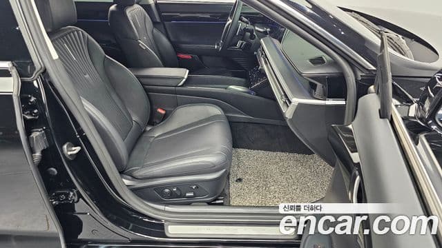 Hyundai Grandeur Hybrid 2024 — Photo 13/34