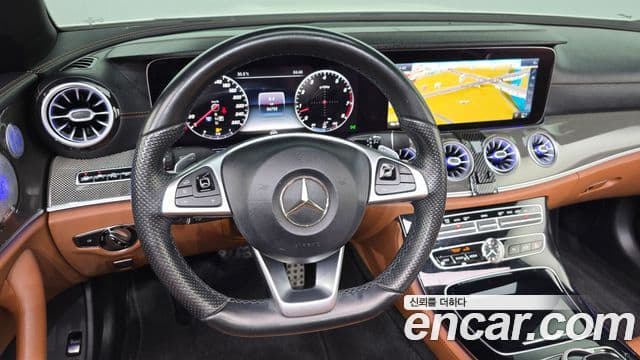 Mercedes-Benz E-Class 2018 — ფოტო 22/32