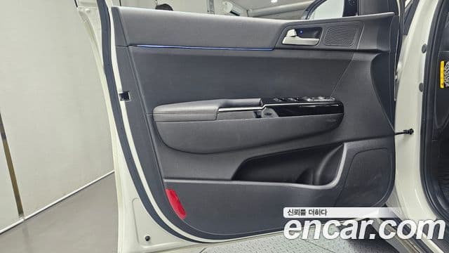 Kia Sportage The Bold 2019 — Photo 2/31