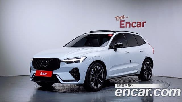 Volvo XC60 2025 — Şəkil 18/35