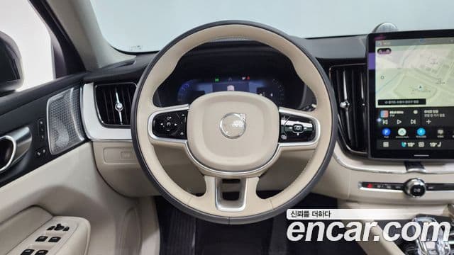 Volvo XC60 2025 — Şəkil 23/35