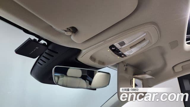 Volvo XC60 2025 — Şəkil 16/35