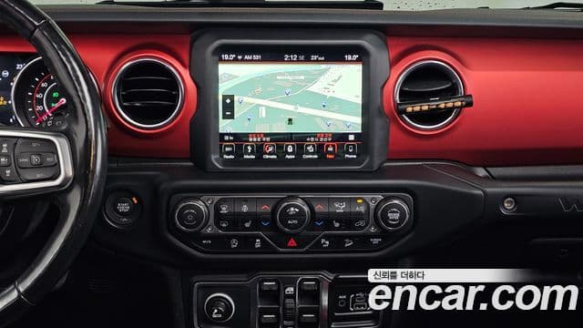Jeep Wrangler 2019 — Photo 4/31