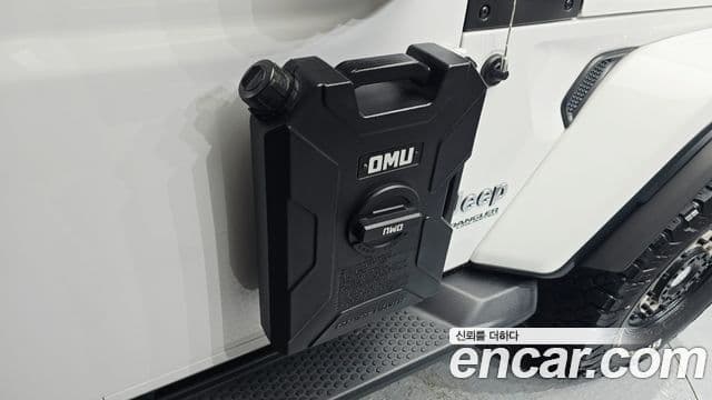 Jeep Wrangler 2018 — Photo 18/20
