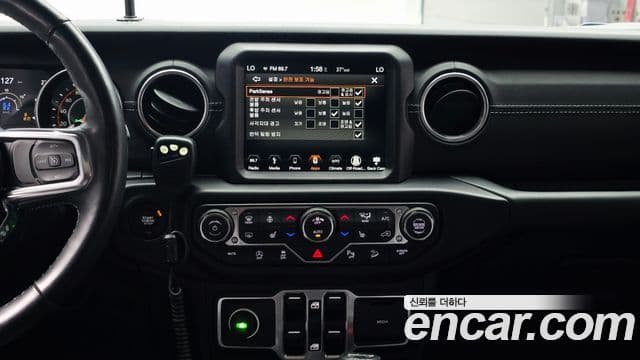 Jeep Wrangler 2018 — Photo 17/20