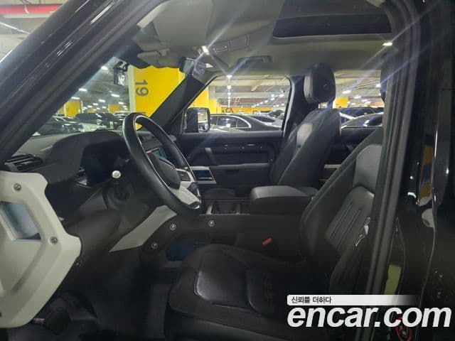 Land Rover Defender 2020 — ფოტო 8/14