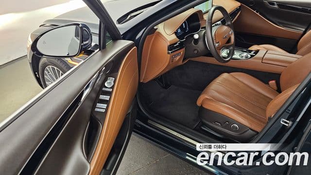 Genesis G80 2023 — Şəkil 10/32