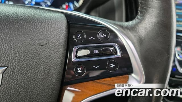 Cadillac Escalade 2018 — Фото 18/20