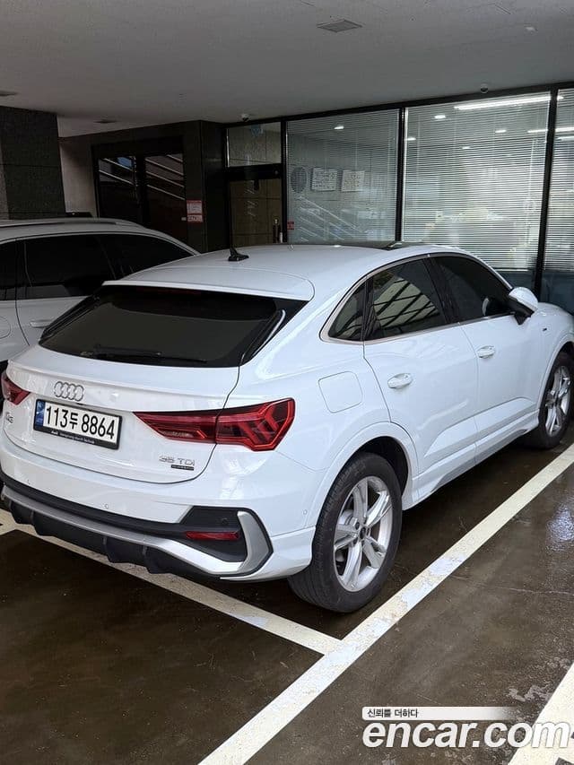 Audi Q3 2022 — ფოტო 9/10