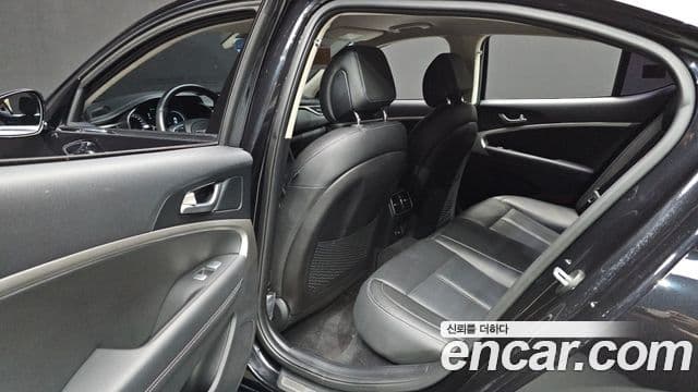 Genesis G70 2020 — Şəkil 7/31