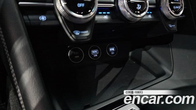 Genesis G70 2020 — Şəkil 29/31