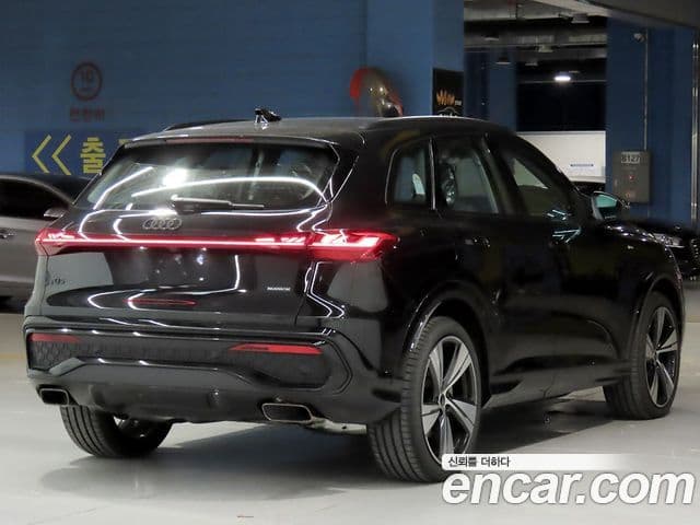 Audi Q5 2025 — Şəkil 2/2