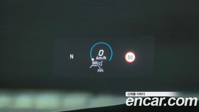 Mercedes-Benz E-Class 2021 — Şəkil 26/33