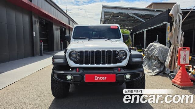 Jeep Gladiator 2023 — Photo 8/34