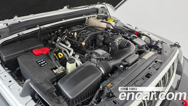 Jeep Gladiator 2023 — Photo 25/34