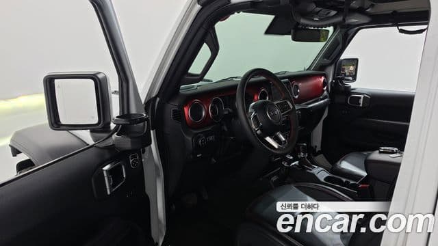 Jeep Gladiator 2023 — Photo 10/34