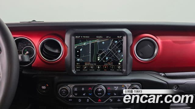 Jeep Gladiator 2023 — Photo 22/34