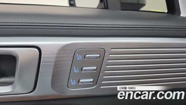 Hyundai Santa Fe 2024 — Şəkil 36/38